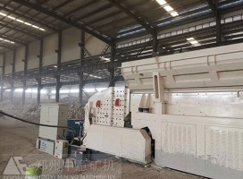 中意智能移動式建筑垃圾粉碎機(jī)成功演繹“實力派”